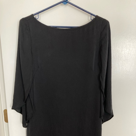 Milly, Black Stretch Silk Crepe Mini Dress, Tulip Butterfly Sleeve, Size 6 - Picture 4 of 10